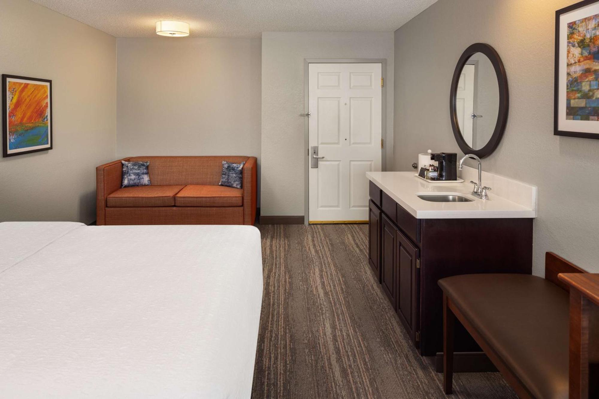 Hampton Inn Minneapolis Northwest Maple Grove Exterior photo